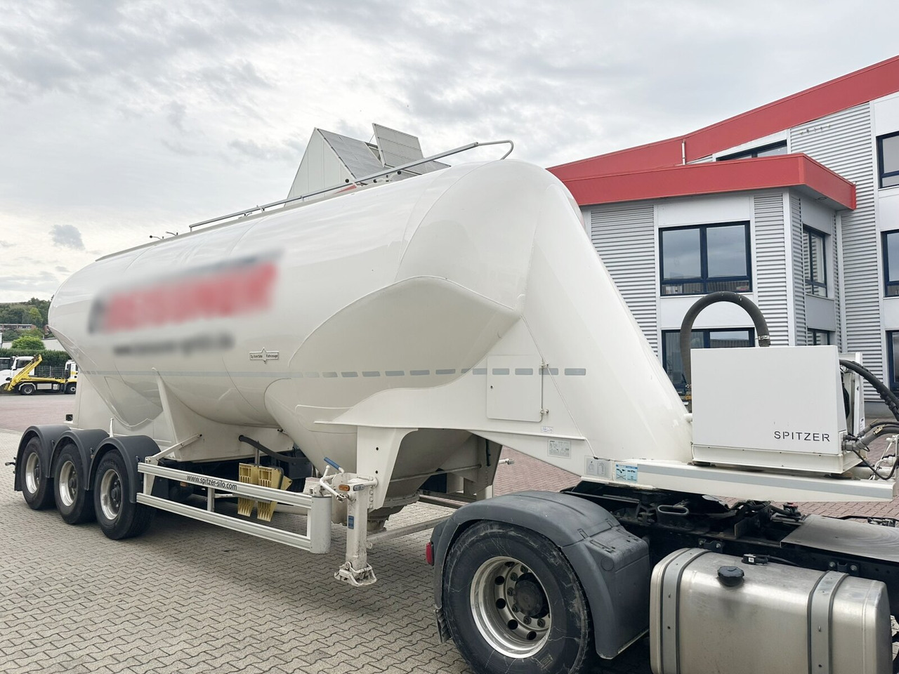 بلكر Spitzer SF 2739/2P SF 2739/2P Siloauflieger ca. 39m³, 2x Liftachse: صور 9 بلكر Spitzer SF 2739/2P SF 2739/2P Siloauflieger ca. 39m³, 2x Liftachse: صور 9
