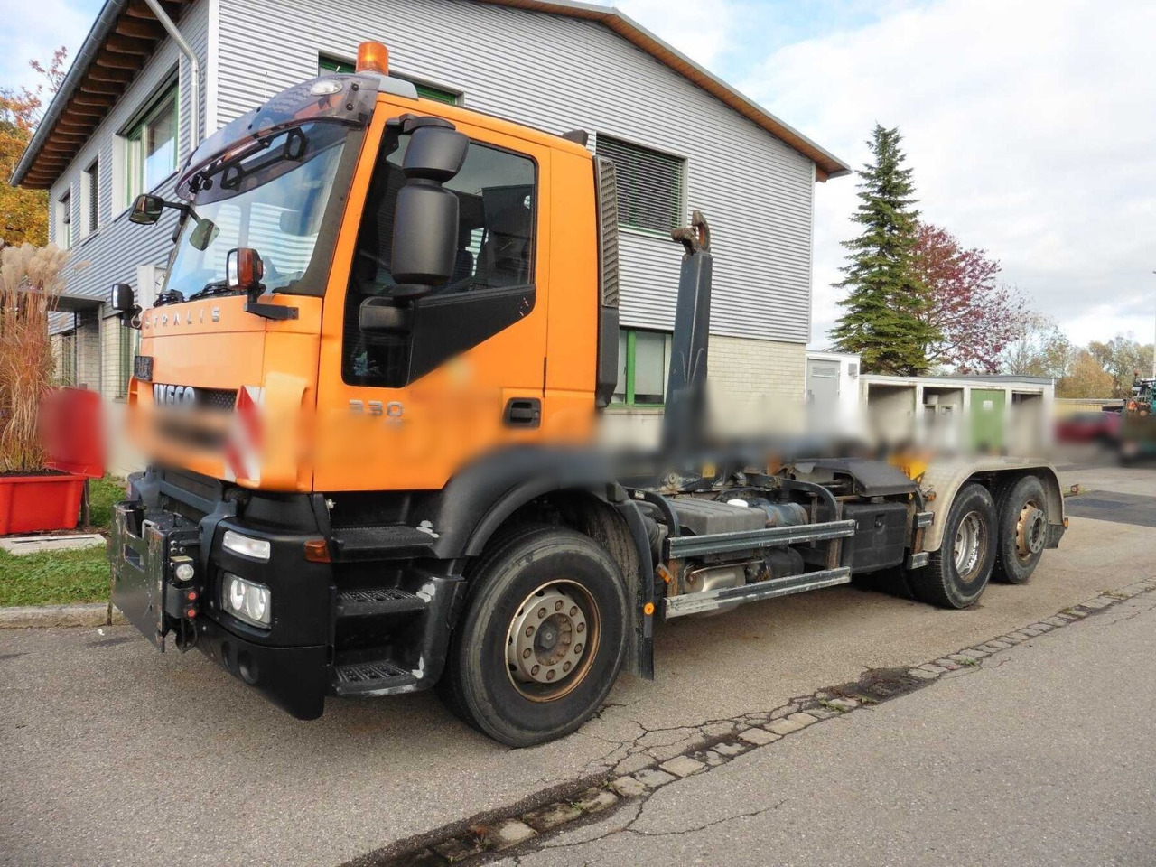 Stralis AD260S33Y/PS 6x2 Stralis AD260S33Y/PS 6x2, Lenk-/Liftachse, Winterdienstausstattung - شاحنة ذات الخطاف: صور 1 Stralis AD260S33Y/PS 6x2 Stralis AD260S33Y/PS 6x2, Lenk-/Liftachse, Winterdienstausstattung - شاحنة ذات الخطاف: صور 1