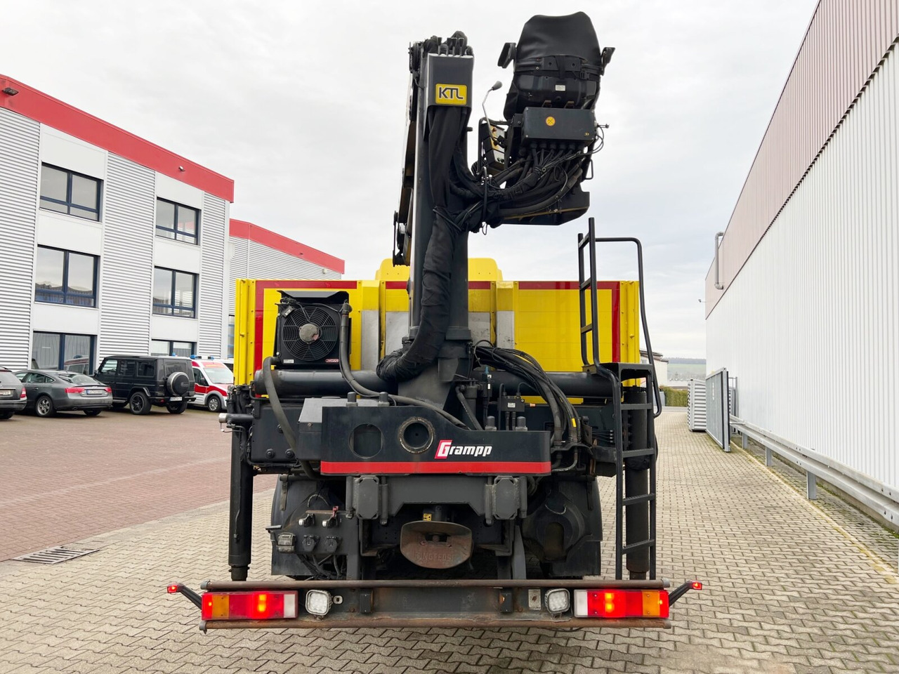 شاحنة كرين, شاحنات مسطحة Stralis AS260SY48 6x2/4 Stralis AS260SY48 6x2/4, Kran Palfinger PK18001L am Heck, Lenk-/Liftachse: صور 11