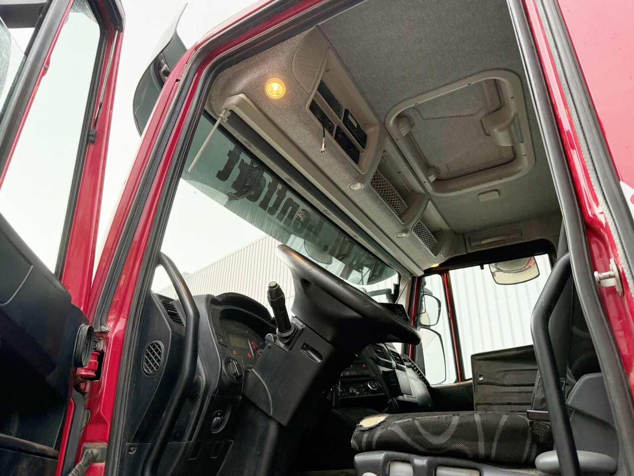 Trakker AD260T45 6x4 Trakker AD260T45 6x4, Bordmatik - قلابات: صور 2 Trakker AD260T45 6x4 Trakker AD260T45 6x4, Bordmatik - قلابات: صور 2