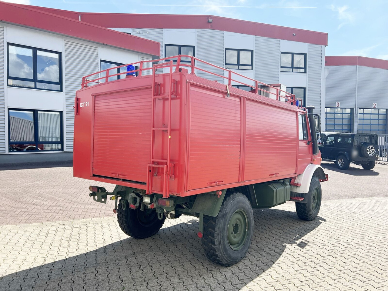 تأجير Unimog U 1300 L 435/11 4x4 U 1300 L 435/11 4x4, -Feuerwehr Unimog U 1300 L 435/11 4x4 U 1300 L 435/11 4x4, -Feuerwehr: صور 11