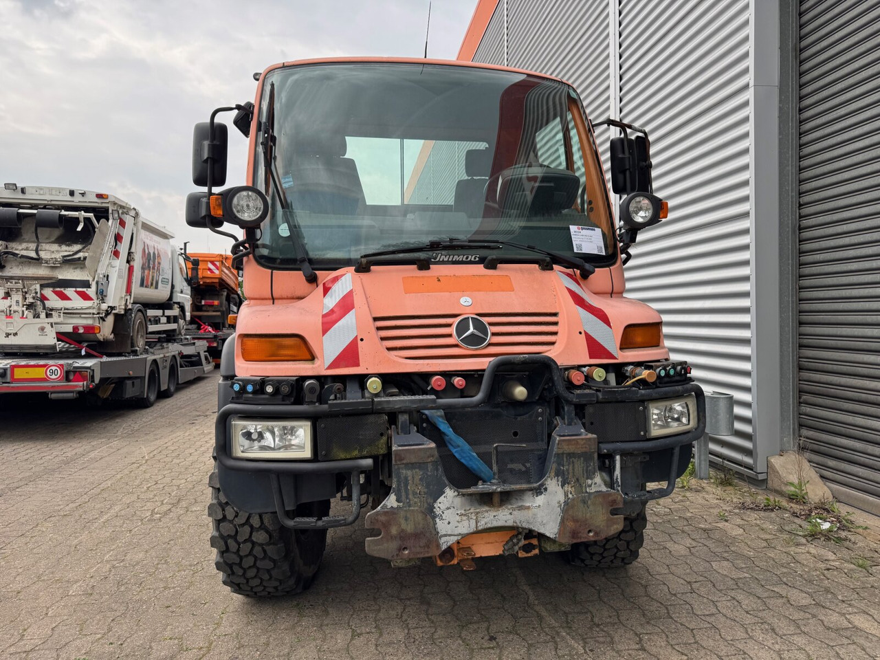 Unimog U 400 405/12 4x4 U 400 405/12 4x4, Kipper, Kommunalhydraulik, VarioPilot, Zapfwelle - الشاحنات الصغيرة: صور 3 Unimog U 400 405/12 4x4 U 400 405/12 4x4, Kipper, Kommunalhydraulik, VarioPilot, Zapfwelle - الشاحنات الصغيرة: صور 3