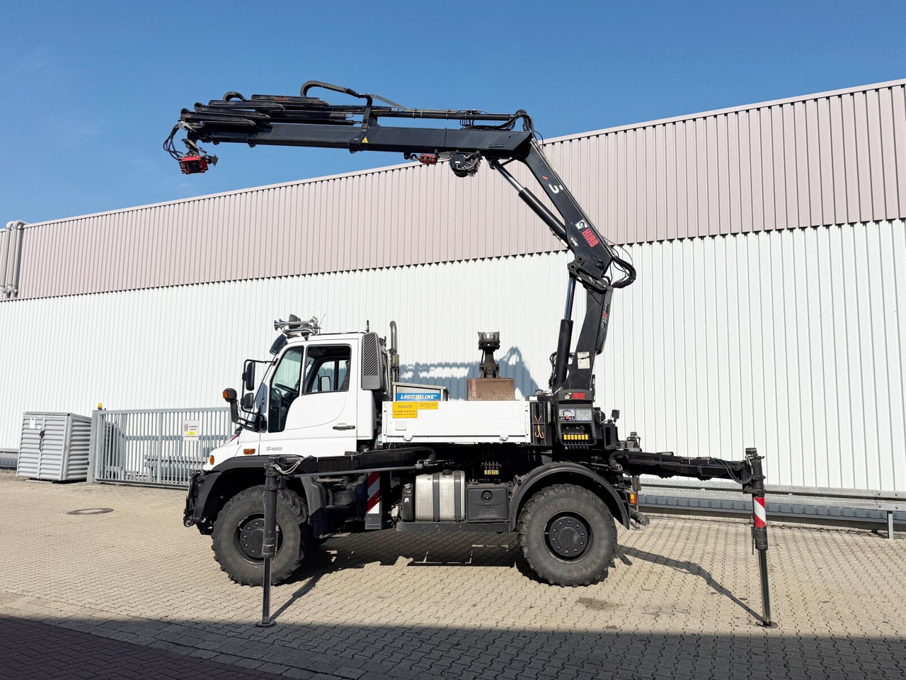 Unimog U400 4x4 U400 4x4, Frontzapfwelle, Heckkran Hiab XS 144-E4 HiDuo, Seilwinde, Funk - موبايل كرين: صور 5 Unimog U400 4x4 U400 4x4, Frontzapfwelle, Heckkran Hiab XS 144-E4 HiDuo, Seilwinde, Funk - موبايل كرين: صور 5