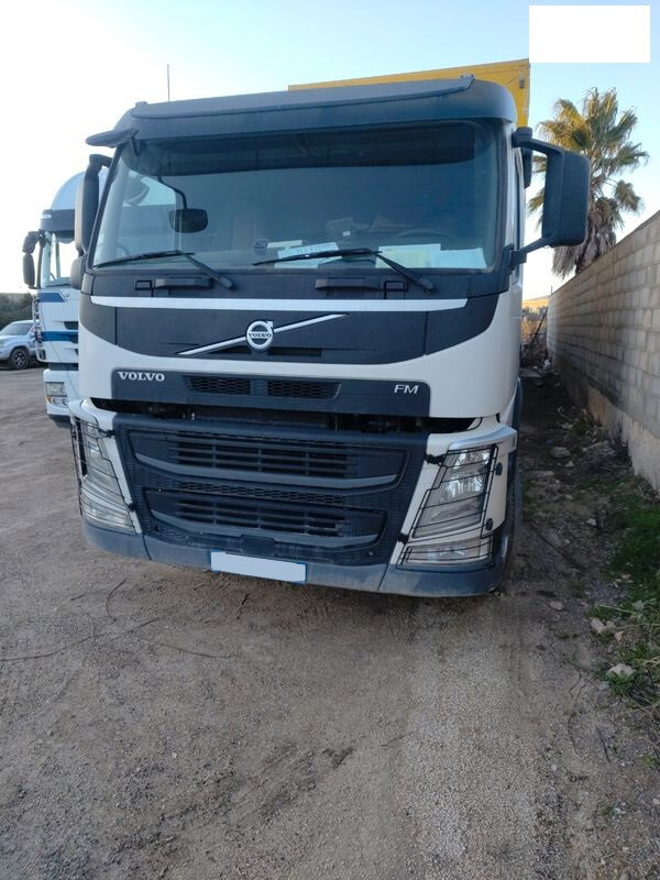 Volvo FM 450 450 4X2 - شاحنة جرار: صور 4 Volvo FM 450 450 4X2 - شاحنة جرار: صور 4