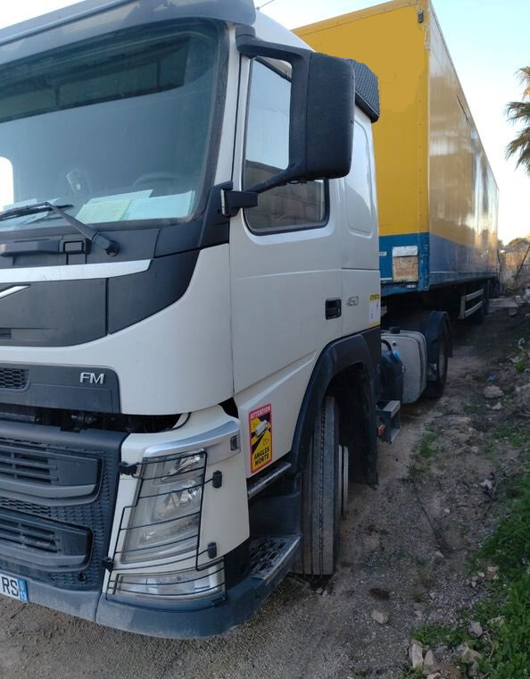 Volvo FM 450 450 4X2 - شاحنة جرار: صور 5 Volvo FM 450 450 4X2 - شاحنة جرار: صور 5