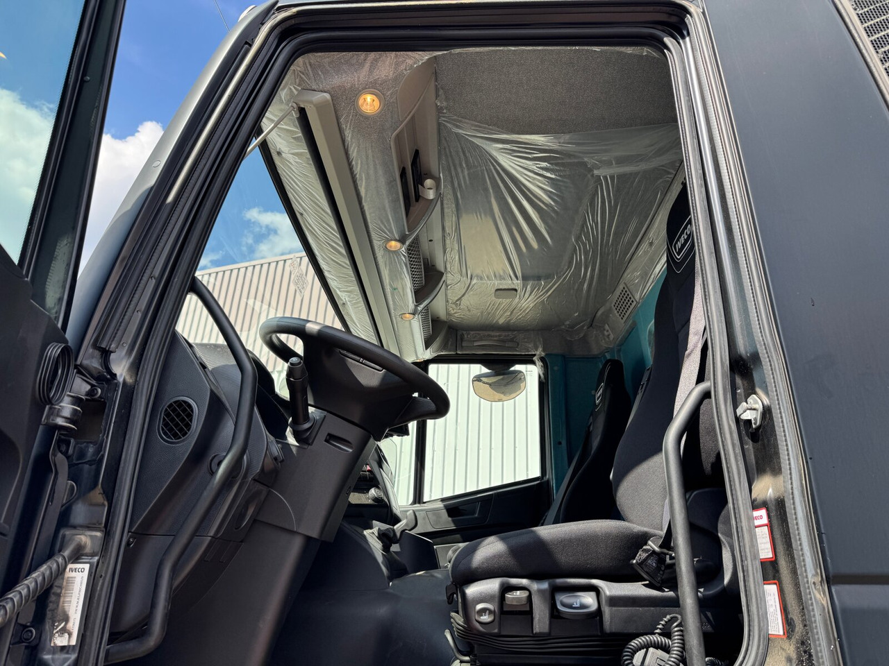 X-Way AD360X40Z/P 8x4 X-Way AD360X40Z/P 8x4 - شاحنة ذات الخطاف: صور 2 X-Way AD360X40Z/P 8x4 X-Way AD360X40Z/P 8x4 - شاحنة ذات الخطاف: صور 2