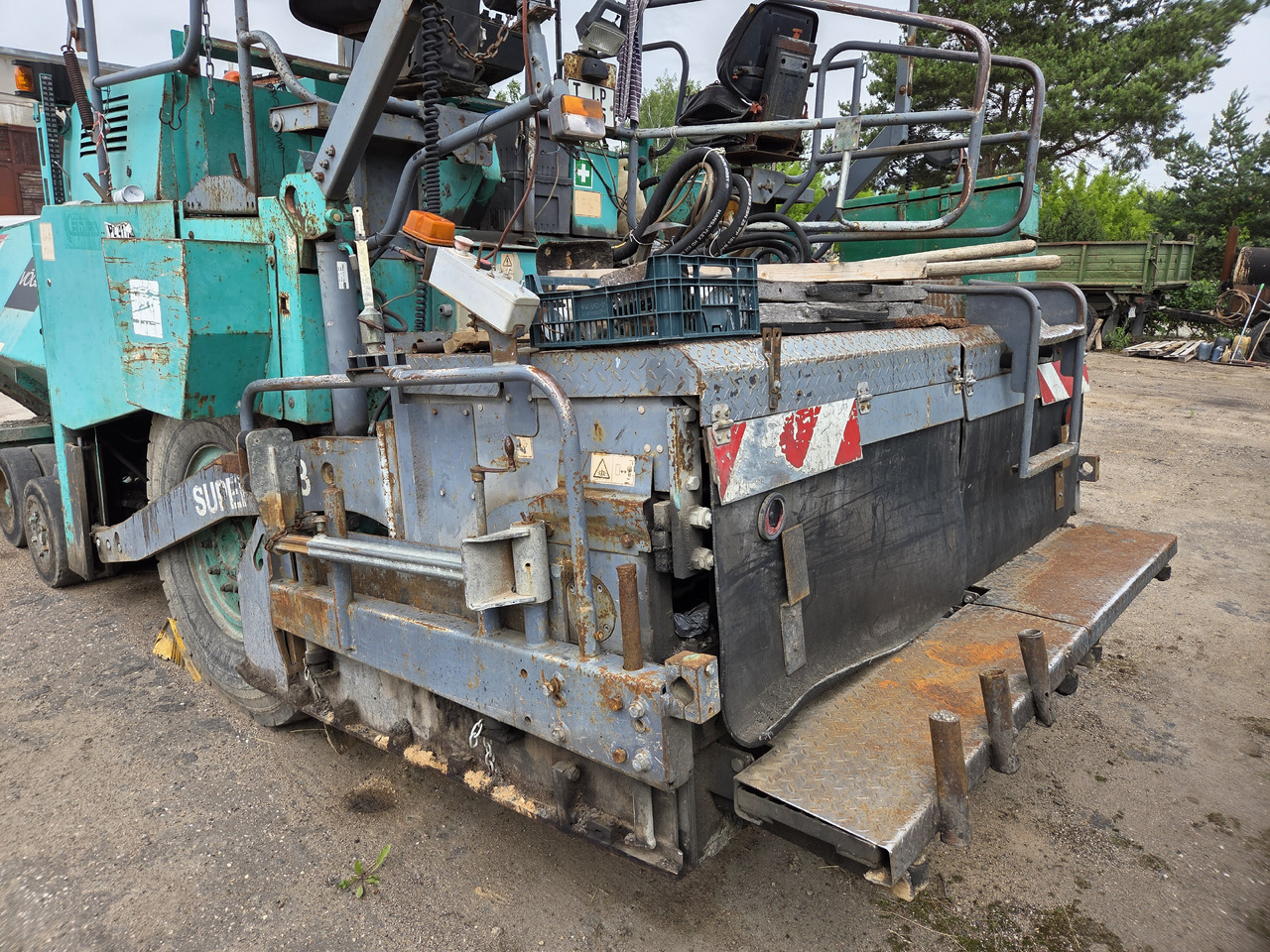 Vogele Super 1603, 6-83 - العامل بالقار: صور 5 Vogele Super 1603, 6-83 - العامل بالقار: صور 5