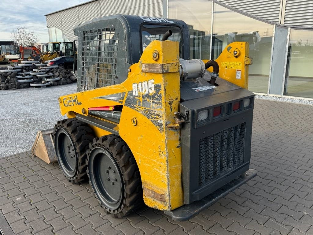 Gehl R 105 - شيول صغير: صور 3 Gehl R 105 - شيول صغير: صور 3