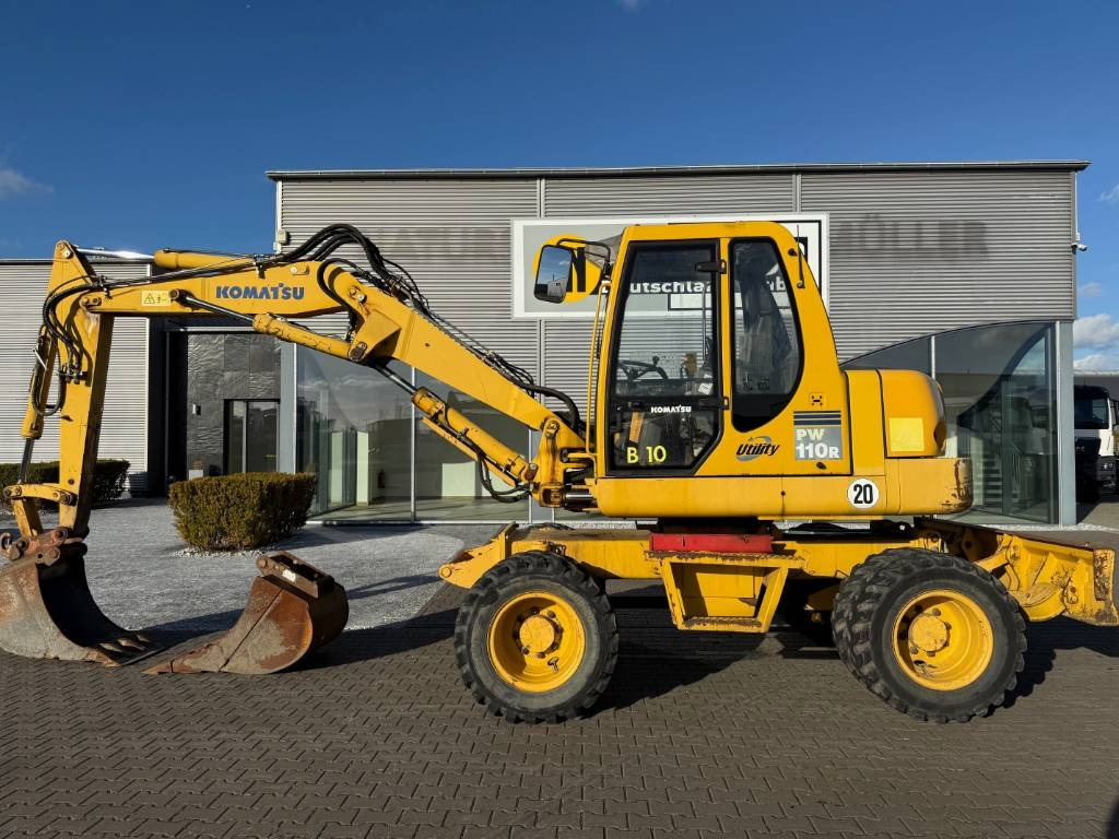 Komatsu PW 110 - حفارة على عجلات: صور 1 Komatsu PW 110 - حفارة على عجلات: صور 1