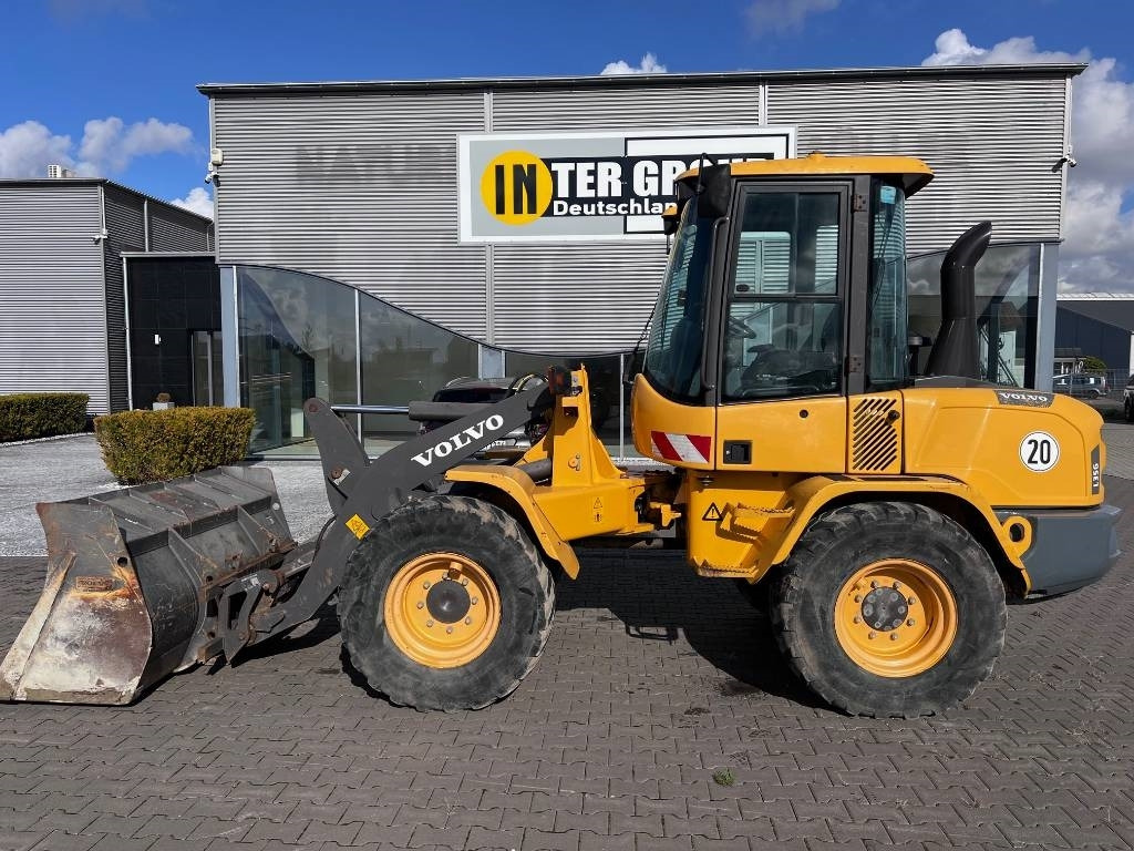 Volvo L 35 G - اللودر بعجل: صور 1 Volvo L 35 G - اللودر بعجل: صور 1