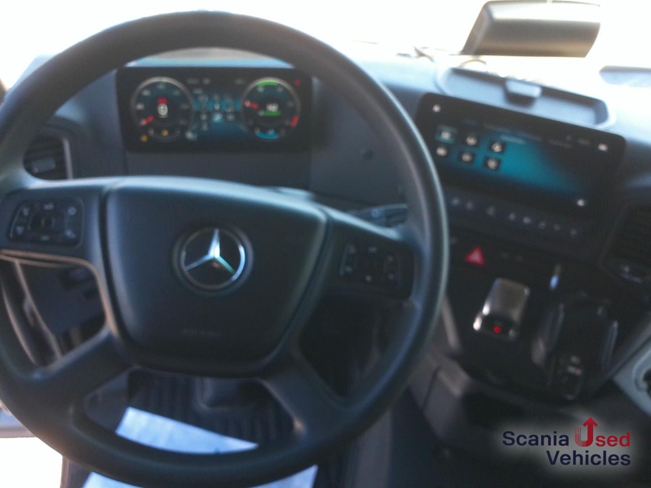 MERCEDES-BENZ Actros 1846LS mit Hydraulik - شاحنة جرار: صور 2 MERCEDES-BENZ Actros 1846LS mit Hydraulik - شاحنة جرار: صور 2