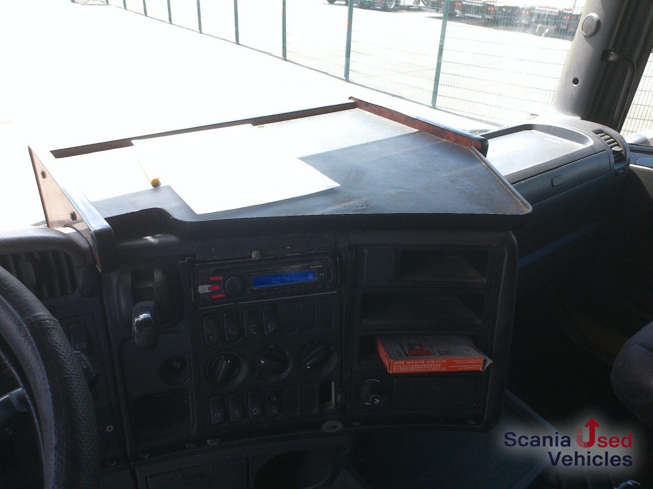 SCANIA R 420 LA4x2MEB Volumen MEGA Jumbo Vollluft - شاحنة جرار: صور 3 SCANIA R 420 LA4x2MEB Volumen MEGA Jumbo Vollluft - شاحنة جرار: صور 3