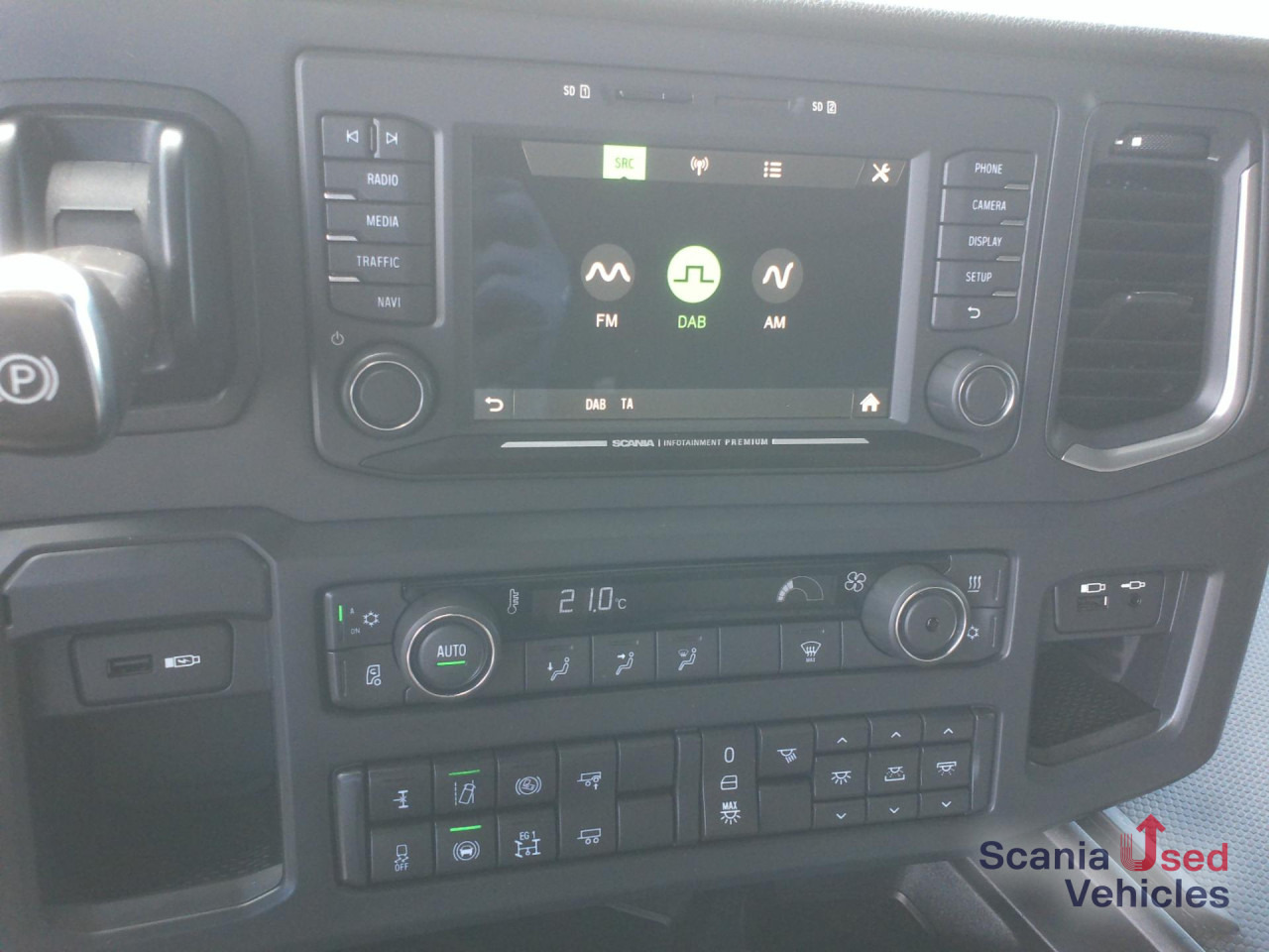 SCANIA R 460 A4x2NA - شاحنة جرار: صور 3 SCANIA R 460 A4x2NA - شاحنة جرار: صور 3