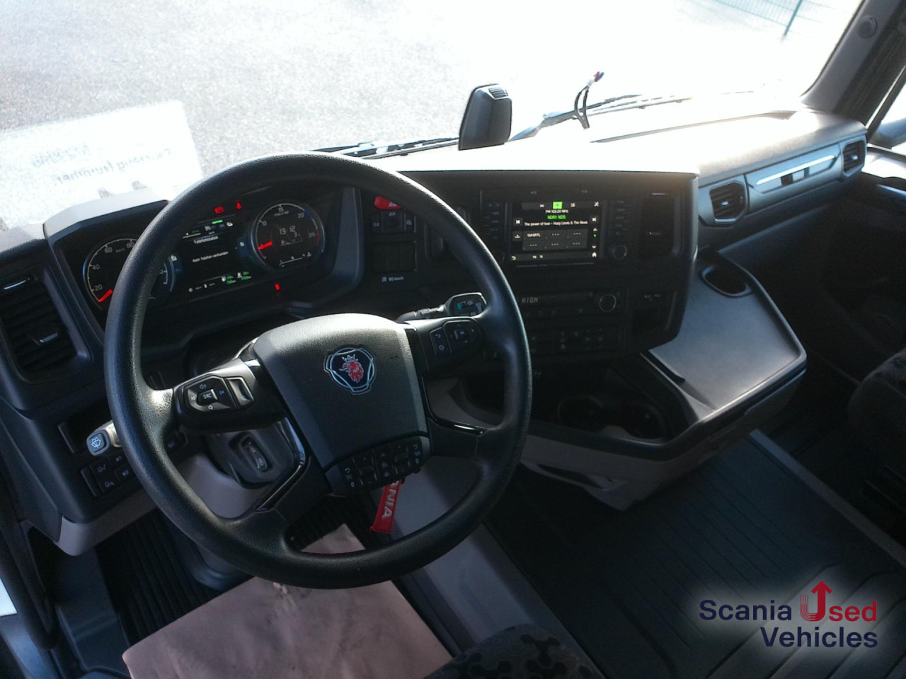 SCANIA R 460 A4x2NA - شاحنة جرار: صور 2 SCANIA R 460 A4x2NA - شاحنة جرار: صور 2