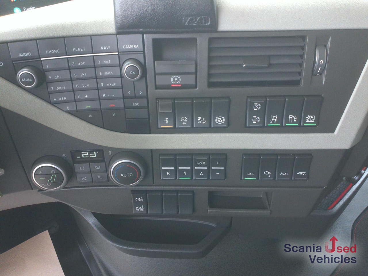 VOLVO FH 13.500 Top Zustand! - شاحنة جرار: صور 3 VOLVO FH 13.500 Top Zustand! - شاحنة جرار: صور 3