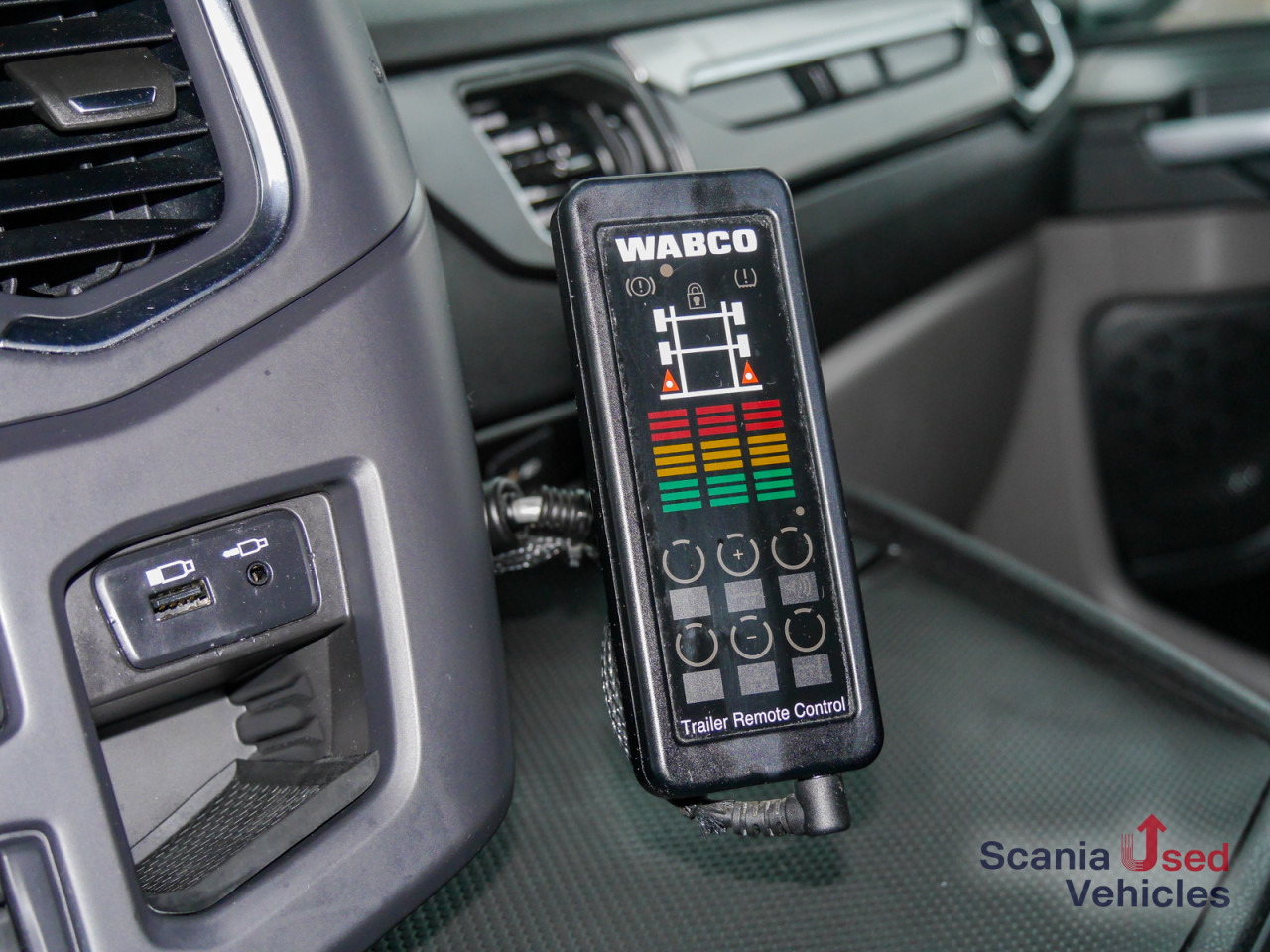 SCANIA S 450 A4x2EB - PTO - - شاحنة جرار: صور 2 SCANIA S 450 A4x2EB - PTO - - شاحنة جرار: صور 2