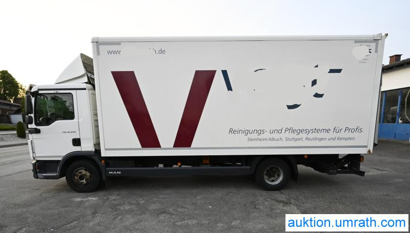 MAN MAN TGL 12.250 4x2 L/BL Koffer Ladebordwand Klimaautomatik NAVI Luftfederung Automatikgetriebe EURO 6 - بصندوق مغلق شاحنة: صور 1 MAN MAN TGL 12.250 4x2 L/BL Koffer Ladebordwand Klimaautomatik NAVI Luftfederung Automatikgetriebe EURO 6 - بصندوق مغلق شاحنة: صور 1