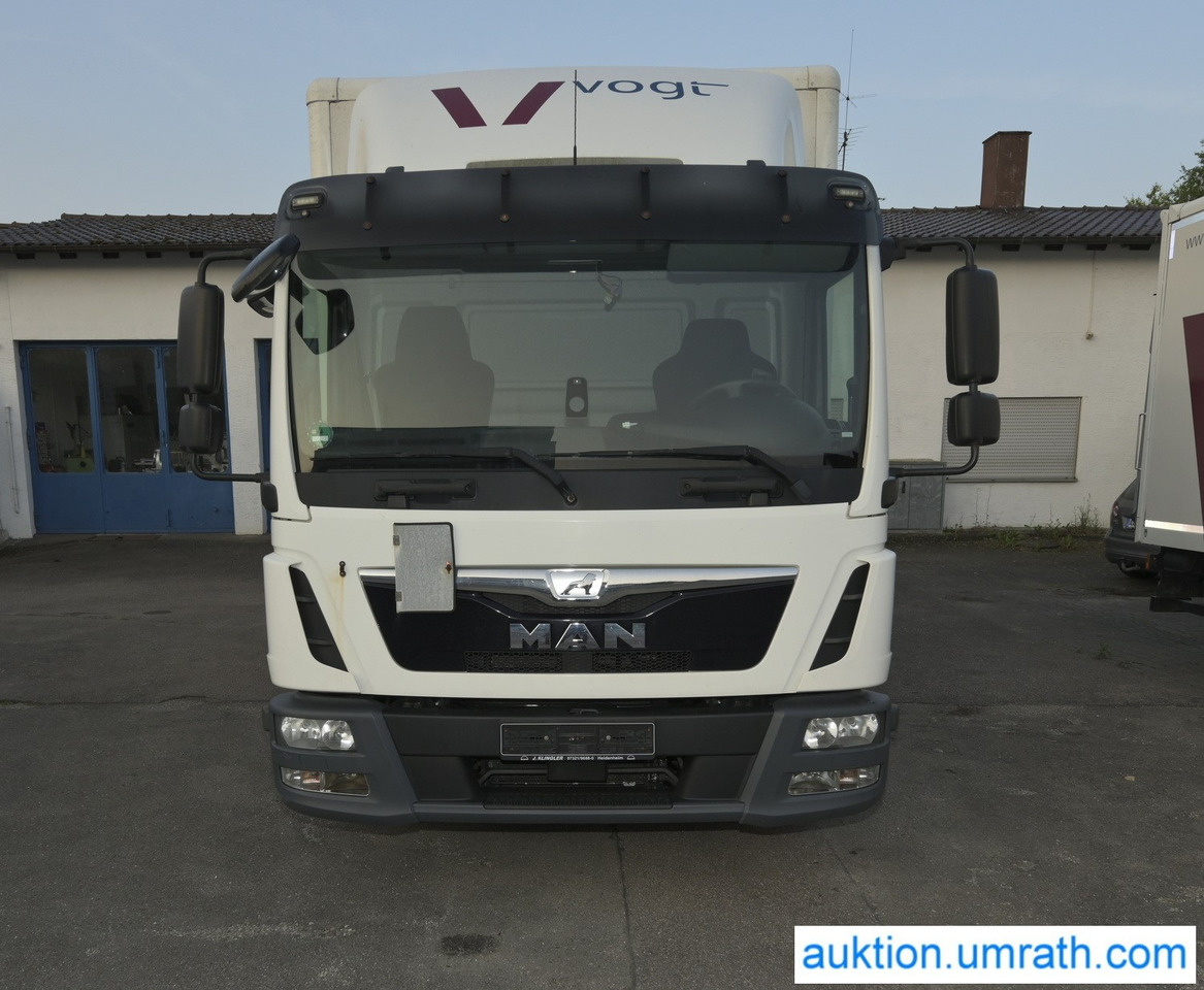 MAN TGL 12.250 4x2 L/BL Koffer Ladebordwand Klimaautomatik NAVI Luftfederung Automatikgetriebe EURO 6 - بصندوق مغلق شاحنة: صور 2 MAN TGL 12.250 4x2 L/BL Koffer Ladebordwand Klimaautomatik NAVI Luftfederung Automatikgetriebe EURO 6 - بصندوق مغلق شاحنة: صور 2