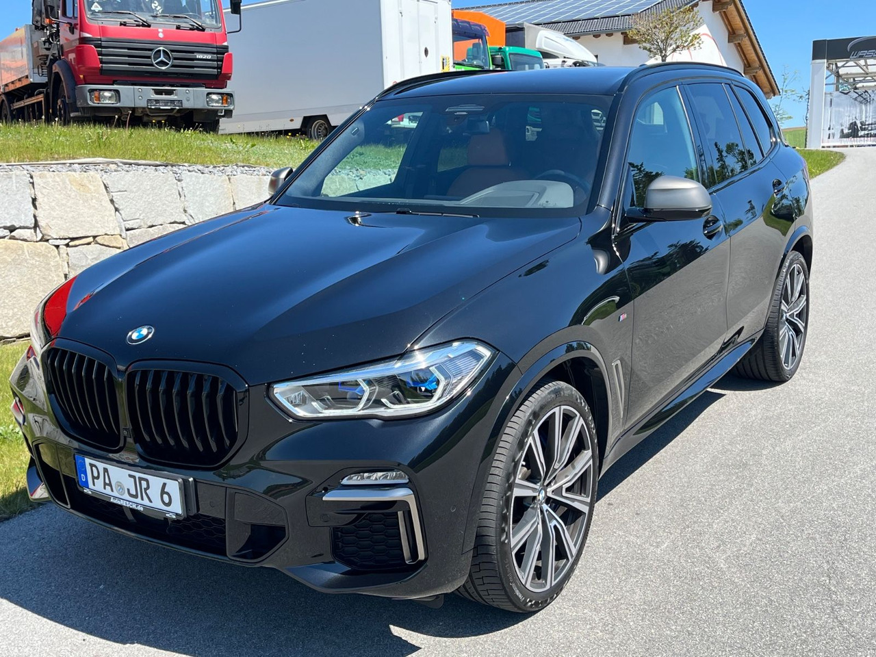 BMW X5 Baureihe X5 M50 d - سيارة دفع رباعي: صور 2 BMW X5 Baureihe X5 M50 d - سيارة دفع رباعي: صور 2