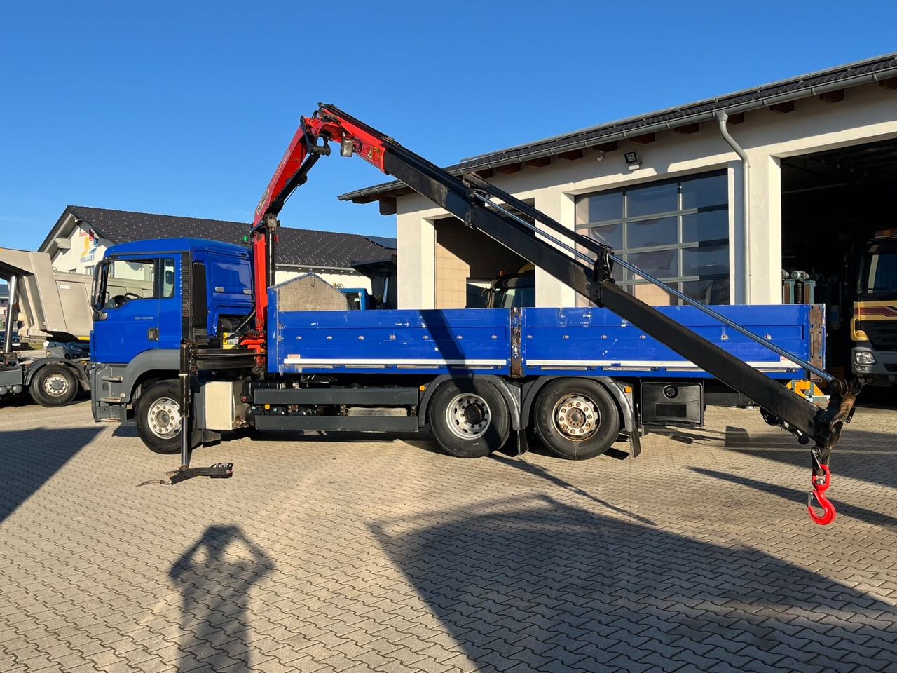 MAN TGS 26.320 Pritsche mit Kran Palfinger PK12002 - شاحنات مسطحة, شاحنة كرين: صور 4 MAN TGS 26.320 Pritsche mit Kran Palfinger PK12002 - شاحنات مسطحة, شاحنة كرين: صور 4