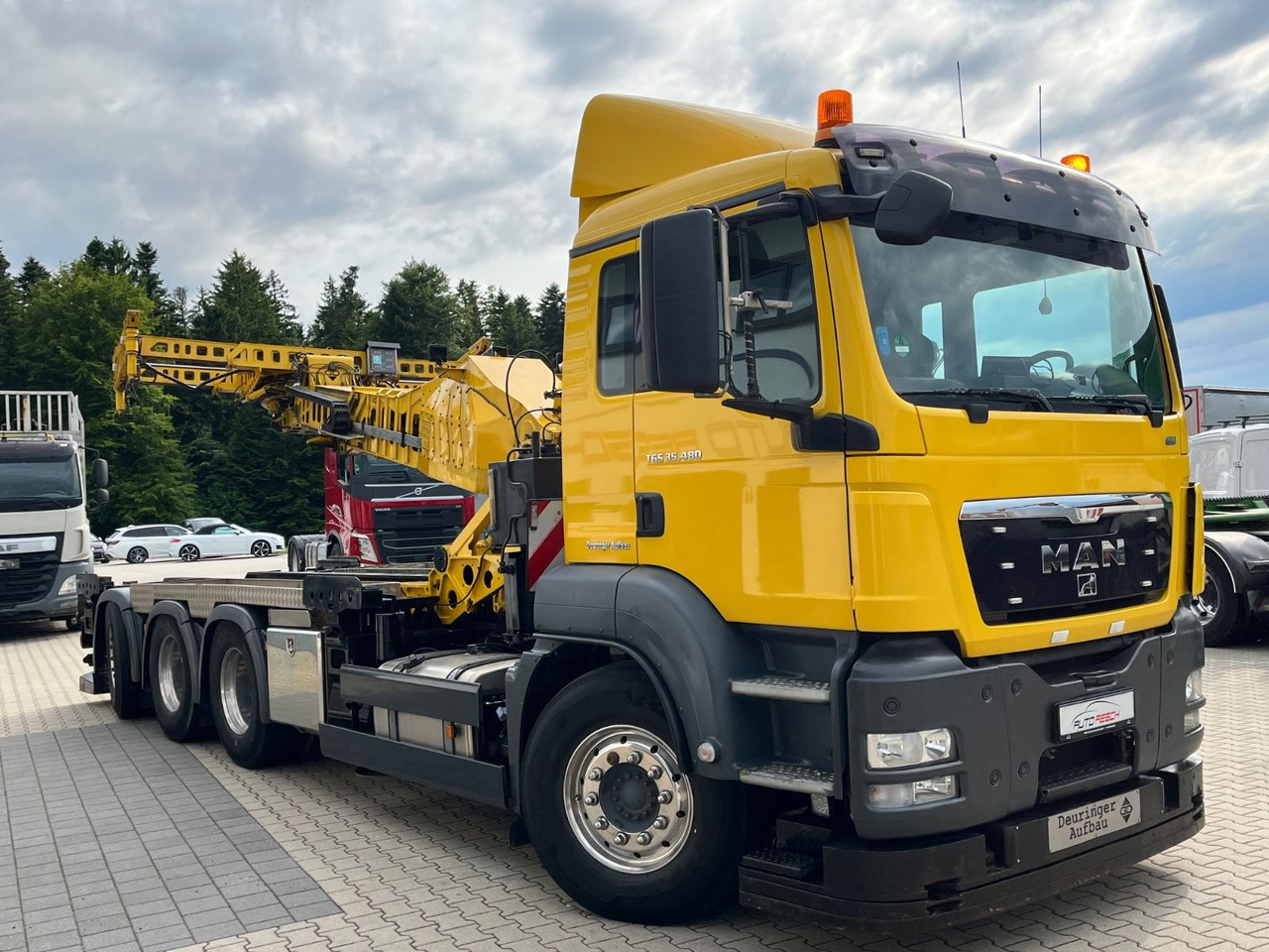 MAN TGS 35.480 8x4-4BL Deuringer Garagentransporter - شاحنة كرين: صور 2 MAN TGS 35.480 8x4-4BL Deuringer Garagentransporter - شاحنة كرين: صور 2