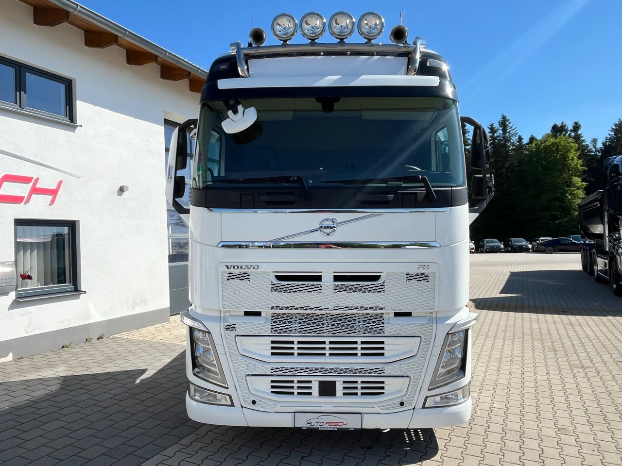 Volvo FH 500 Lowdeck Mega Standklima NAVI - شاحنة جرار: صور 4 Volvo FH 500 Lowdeck Mega Standklima NAVI - شاحنة جرار: صور 4
