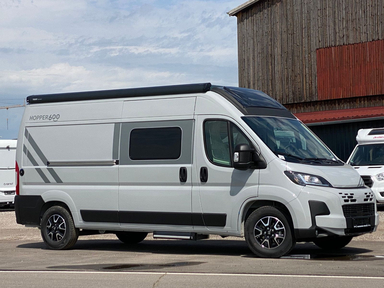 LMC INNOVAN 600 ,Dieselheizung,Modell 25 Skyroof - كرفان فان: صور 4 LMC INNOVAN 600 ,Dieselheizung,Modell 25 Skyroof - كرفان فان: صور 4