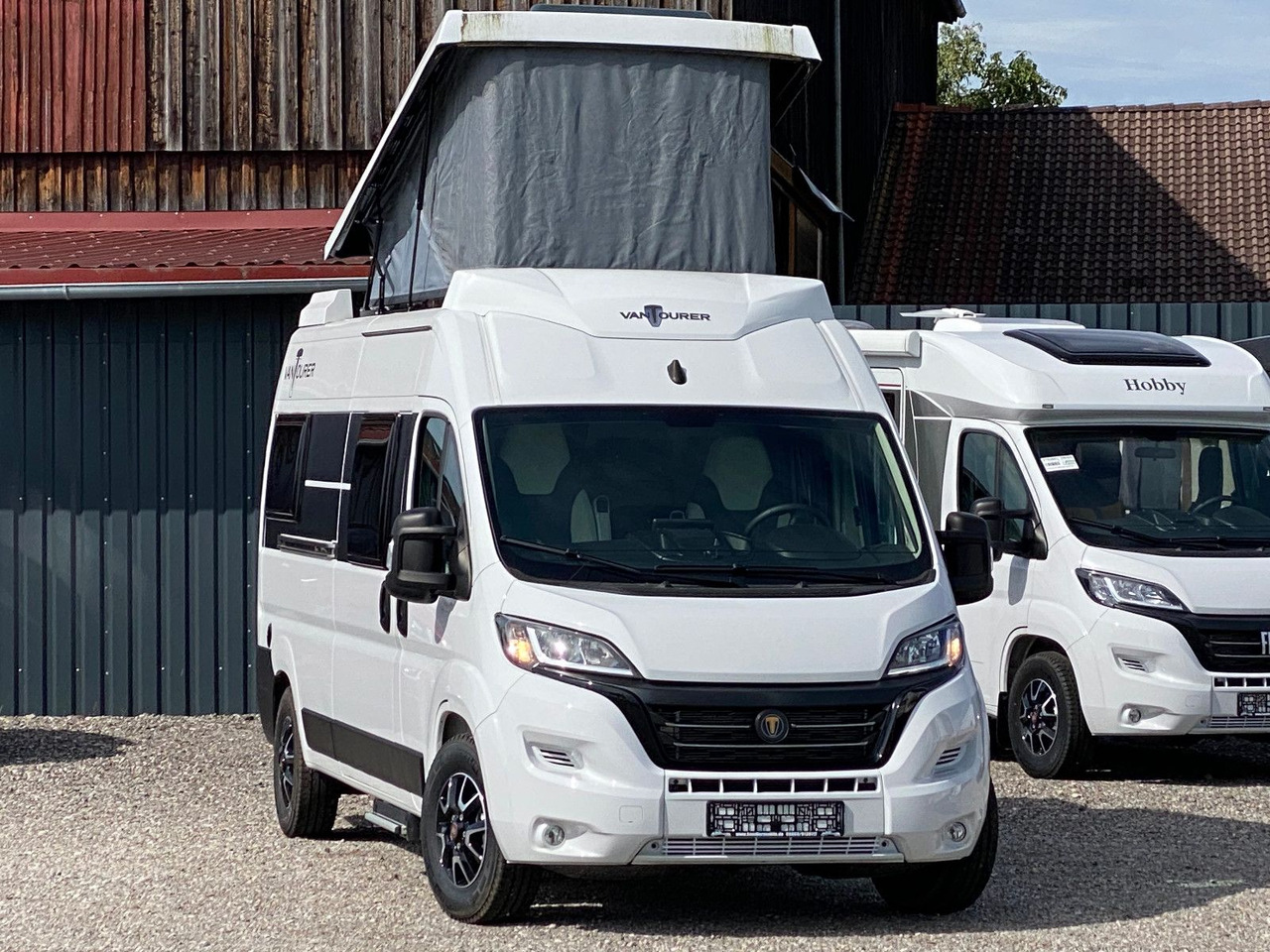 VANTourer 600 D 180PS, mit Aufstelldach,10 Zoll Fiat Navi - كرفان فان: صور 2 VANTourer 600 D 180PS, mit Aufstelldach,10 Zoll Fiat Navi - كرفان فان: صور 2