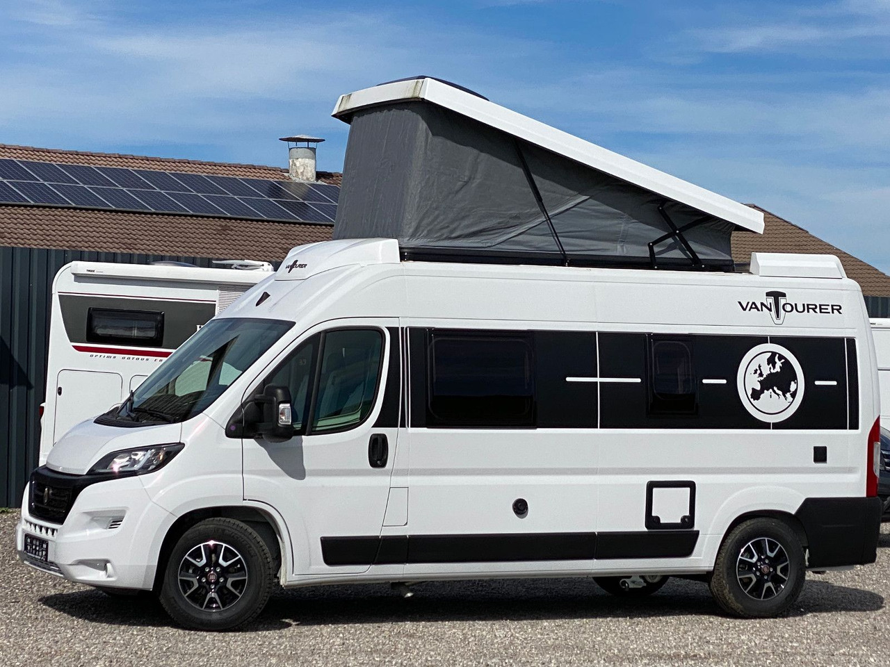 VANTourer 600 D 180PS, mit Aufstelldach,10 Zoll Fiat Navi - كرفان فان: صور 4 VANTourer 600 D 180PS, mit Aufstelldach,10 Zoll Fiat Navi - كرفان فان: صور 4