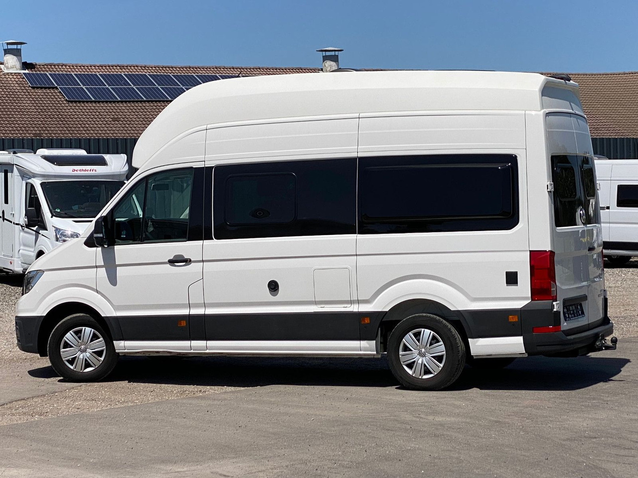 Volkswagen Grand California 600 FW, 3/4 Bett, Solar, AHK - كرفان فان: صور 5 Volkswagen Grand California 600 FW, 3/4 Bett, Solar, AHK - كرفان فان: صور 5