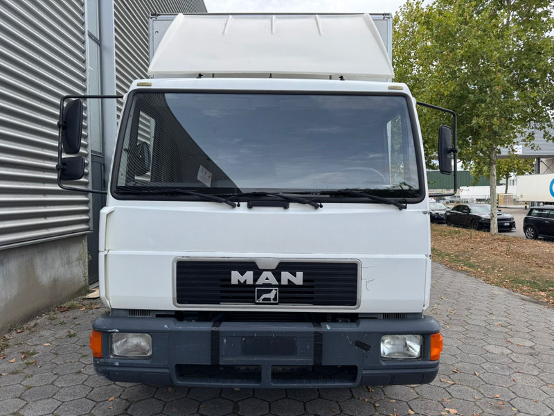 MAN 8.163 / Tail Lift / Manual / 3 Seats / Belgium Truck - بصندوق مغلق شاحنة: صور 5 MAN 8.163 / Tail Lift / Manual / 3 Seats / Belgium Truck - بصندوق مغلق شاحنة: صور 5