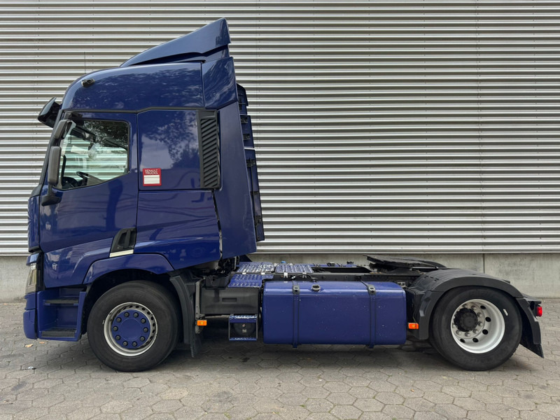 Renault T 430 / 2 Tanks / Refrigerator / Euro 6 - شاحنة جرار: صور 5 Renault T 430 / 2 Tanks / Refrigerator / Euro 6 - شاحنة جرار: صور 5