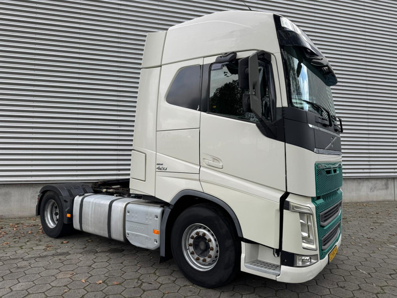 Volvo FH 420 / I-Shift / 2 Tanks / Euro 6 / NL- Truck - شاحنة جرار: صور 2 Volvo FH 420 / I-Shift / 2 Tanks / Euro 6 / NL- Truck - شاحنة جرار: صور 2