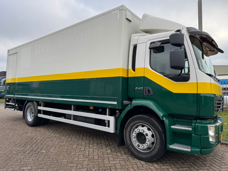 Volvo FL 240 / 6 Cylinder / 18 Tons / Manual / Tail Lift / TUV:12-2025 / NL Truck - بصندوق مغلق شاحنة: صور 2 Volvo FL 240 / 6 Cylinder / 18 Tons / Manual / Tail Lift / TUV:12-2025 / NL Truck - بصندوق مغلق شاحنة: صور 2