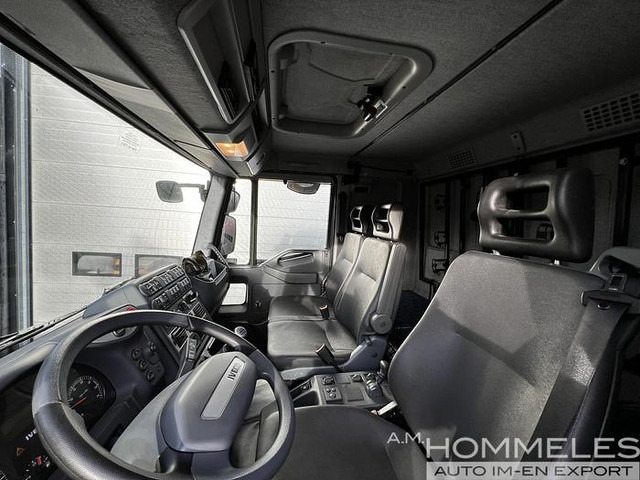 Iveco 100E22 4x4 (M104) - شاحنات مسطحة: صور 2 Iveco 100E22 4x4 (M104) - شاحنات مسطحة: صور 2