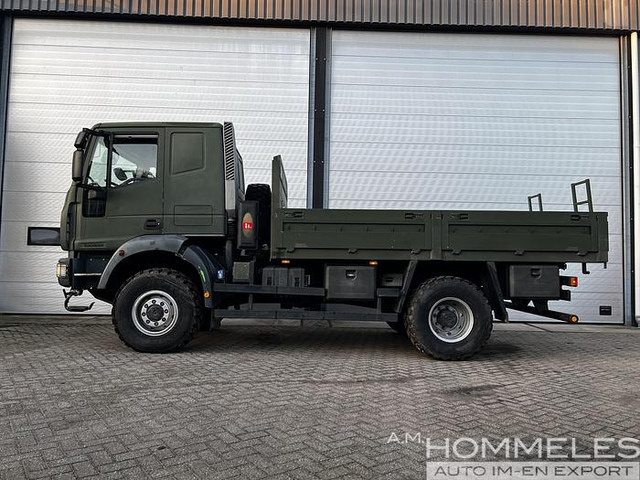 Iveco EuroCargo 100E22 4x4 - منزل متنقل: صور 3 Iveco EuroCargo 100E22 4x4 - منزل متنقل: صور 3