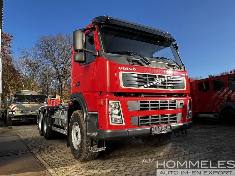 Volvo FM 330 6X4, Multilift - شاحنة ذات الخطاف: صور 4 Volvo FM 330 6X4, Multilift - شاحنة ذات الخطاف: صور 4