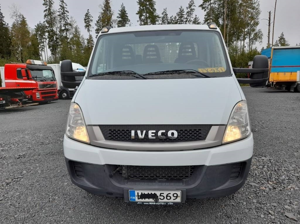 Iveco Daily 40 C18 automat - الشاحنات الصغيرة المسطحة: صور 2 Iveco Daily 40 C18 automat - الشاحنات الصغيرة المسطحة: صور 2