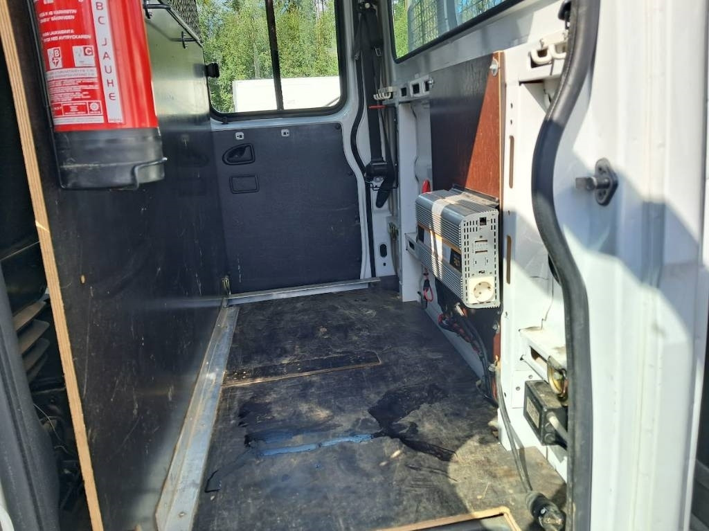 Iveco Daily 70 C17 Doppel 3.0 - شاحنات مسطحة: صور 5 Iveco Daily 70 C17 Doppel 3.0 - شاحنات مسطحة: صور 5