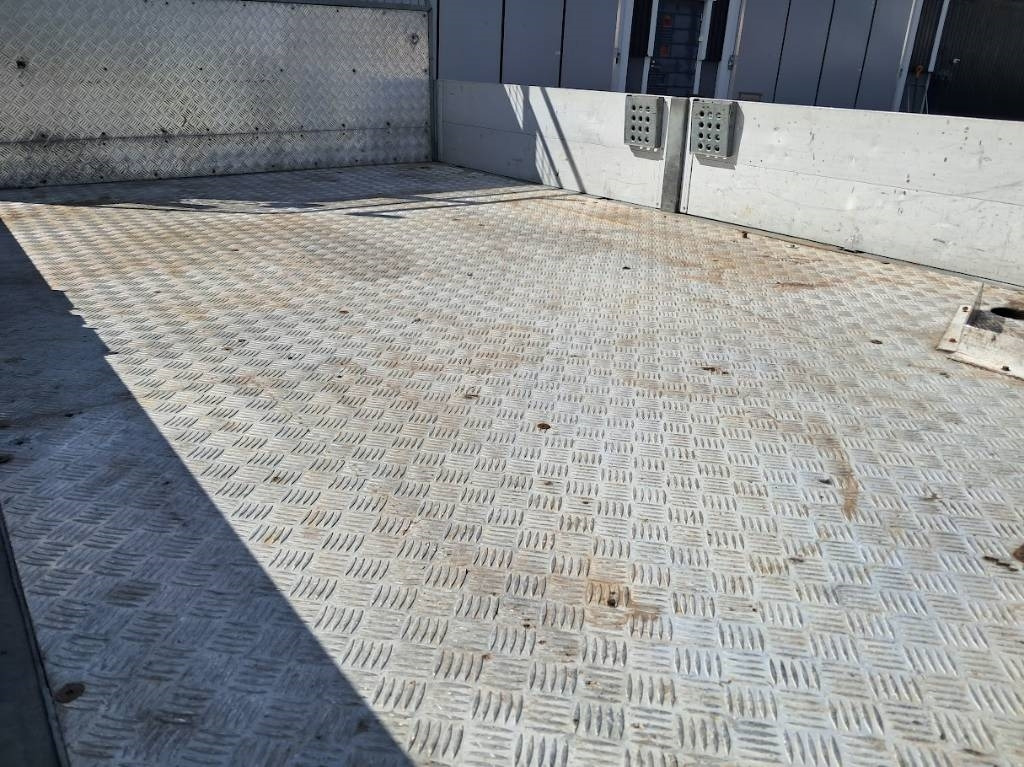 شاحنات مسطحة Iveco Daily 70 C17 Doppel 3.0: صور 7