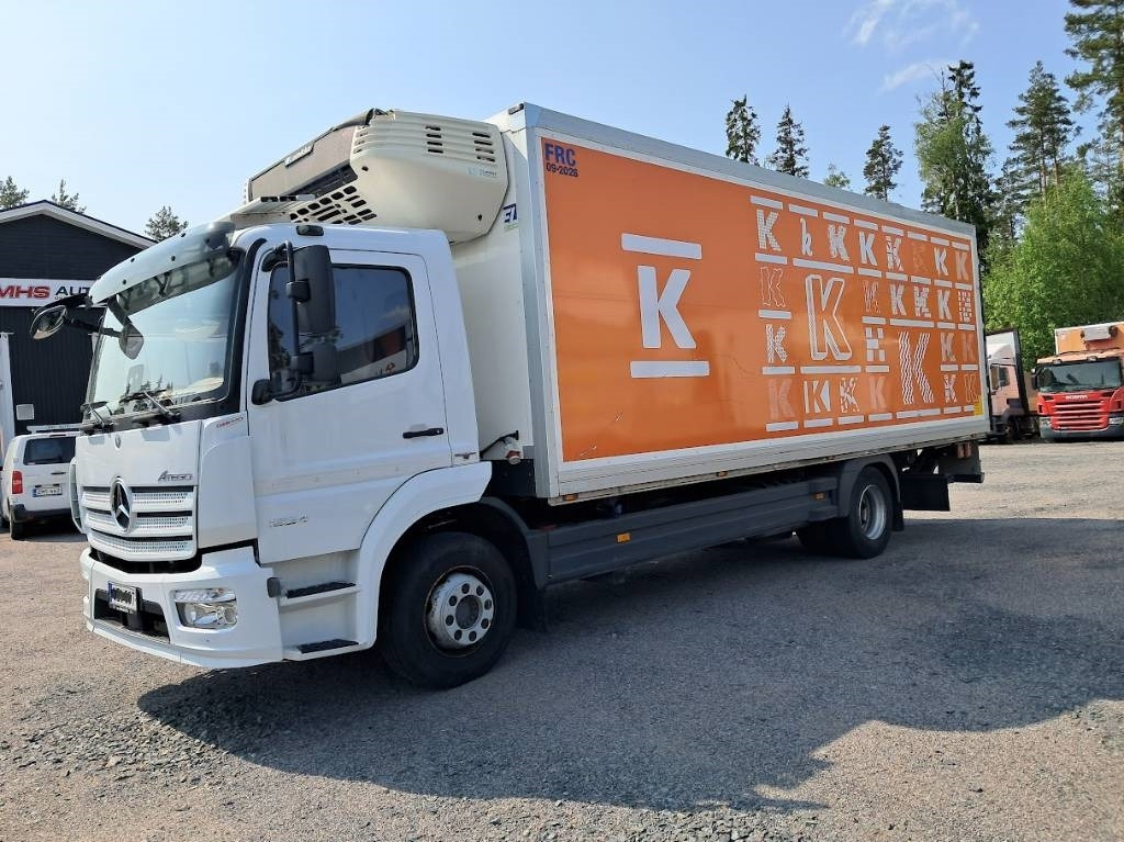 Mercedes-Benz Atego 1524 - مبردة شاحنة: صور 1 Mercedes-Benz Atego 1524 - مبردة شاحنة: صور 1