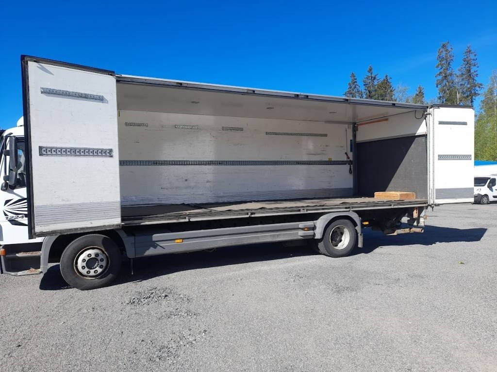 Mercedes-Benz Atego - بصندوق مغلق شاحنة: صور 1 Mercedes-Benz Atego - بصندوق مغلق شاحنة: صور 1