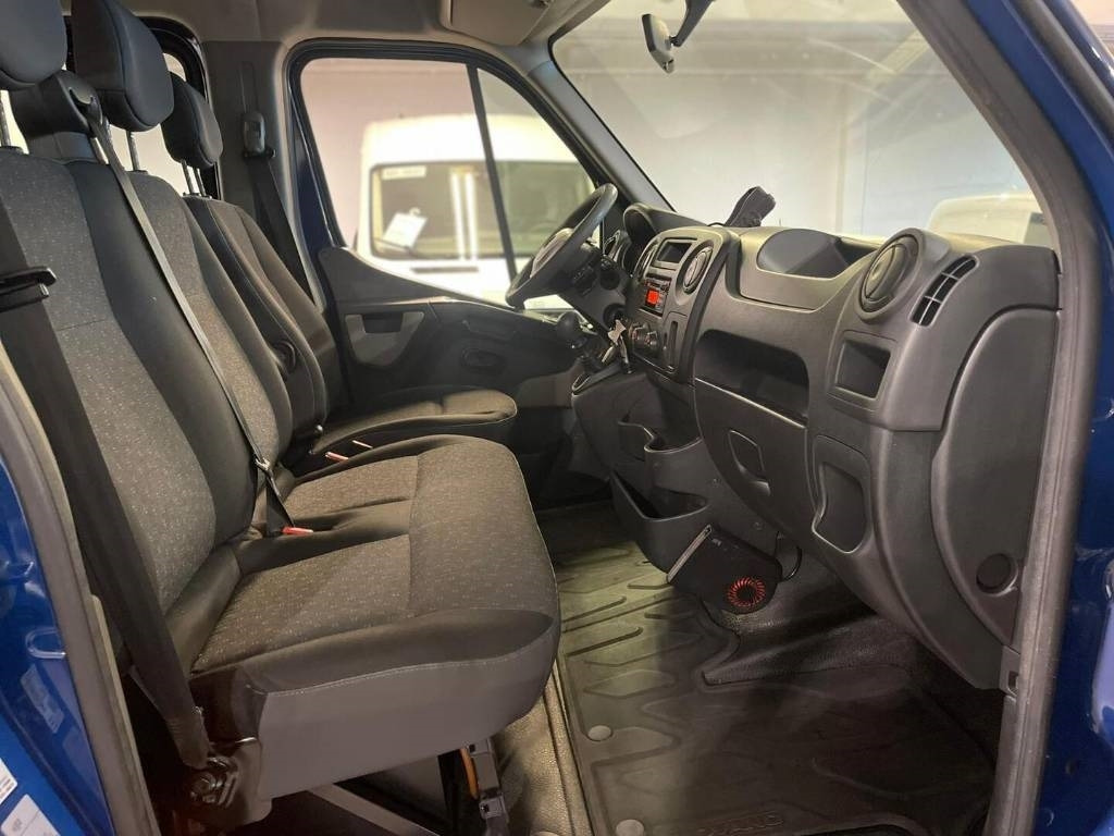 Opel Movano 2.3 CDTI Doppel 7hlö Ferrari 322 nosturi - فان: صور 3 Opel Movano 2.3 CDTI Doppel 7hlö Ferrari 322 nosturi - فان: صور 3