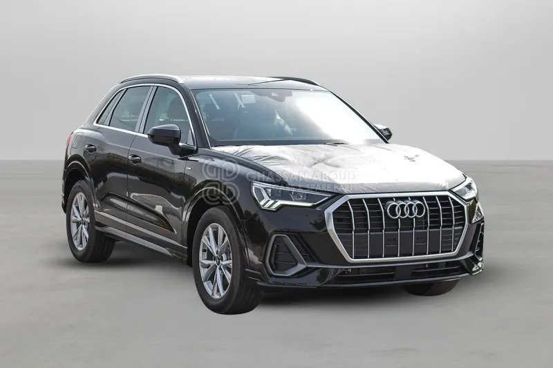 Audi Q3 Front Wheel Drive - سيارة دفع رباعي: صور 1 Audi Q3 Front Wheel Drive - سيارة دفع رباعي: صور 1