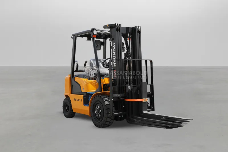 Hyundai Forklift 30LE-7 3 TONS LPG 3 STAGE - رافعة شوكية تعمل بالغاز: صور 4 Hyundai Forklift 30LE-7 3 TONS LPG 3 STAGE - رافعة شوكية تعمل بالغاز: صور 4