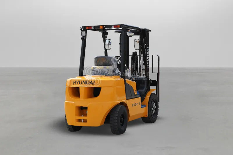 Hyundai Forklift 35DE-7 3.5 TONS DIESEL 3 STAGE - رافعة شوكية ديزل: صور 4 Hyundai Forklift 35DE-7 3.5 TONS DIESEL 3 STAGE - رافعة شوكية ديزل: صور 4
