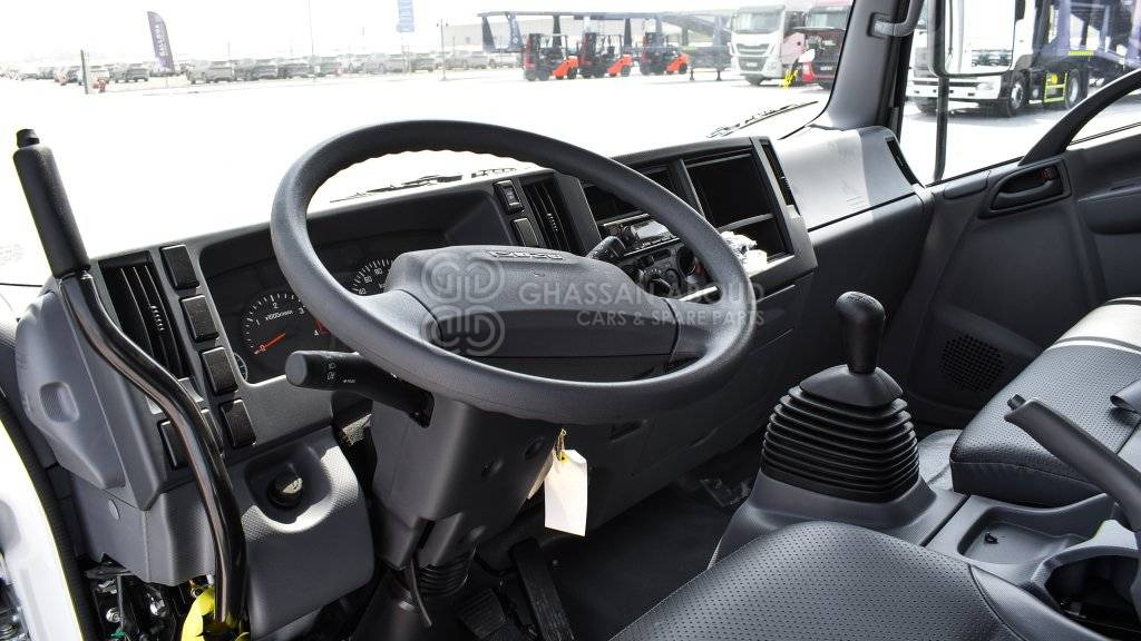 Interior photo 2: قلابات ISUZU NPR 75 DUMP TRUCK WITH A/C MY24