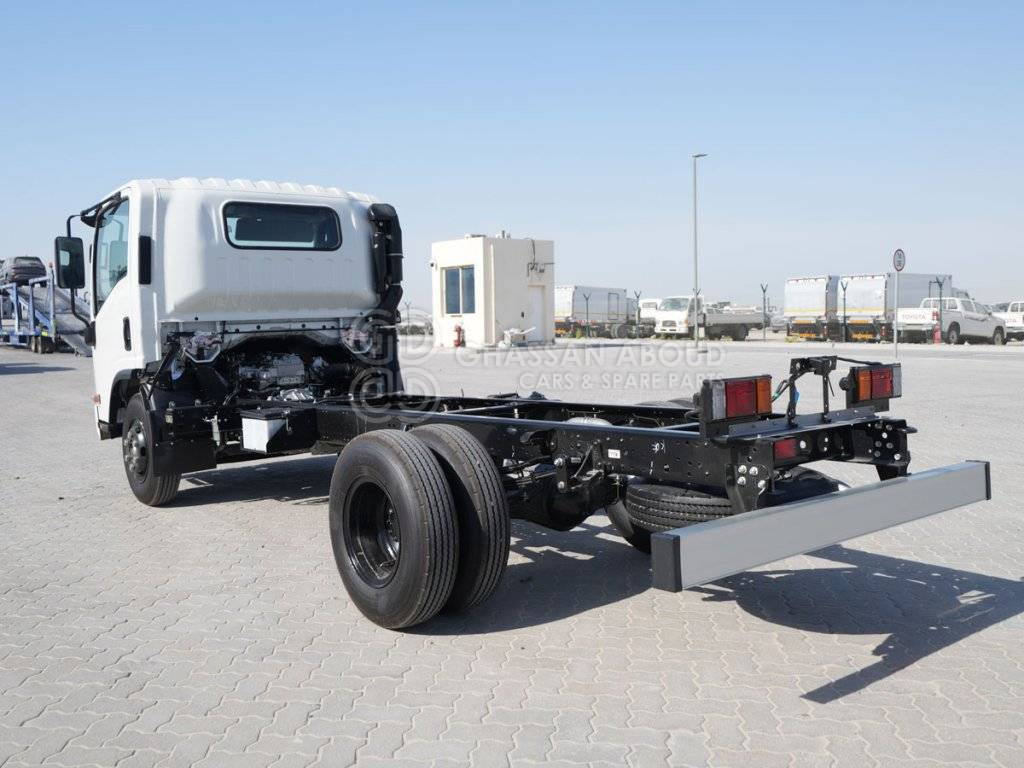 ISUZU NPR 85H STANDARD CHASSIS PAYLOAD 4.2 TON APPROX SINGLE CAB WITH A/C 4X2 LIGHT DUTY MY2024 - الشاسيه شاحنة: صور 5 ISUZU NPR 85H STANDARD CHASSIS PAYLOAD 4.2 TON APPROX SINGLE CAB WITH A/C 4X2 LIGHT DUTY MY2024 - الشاسيه شاحنة: صور 5
