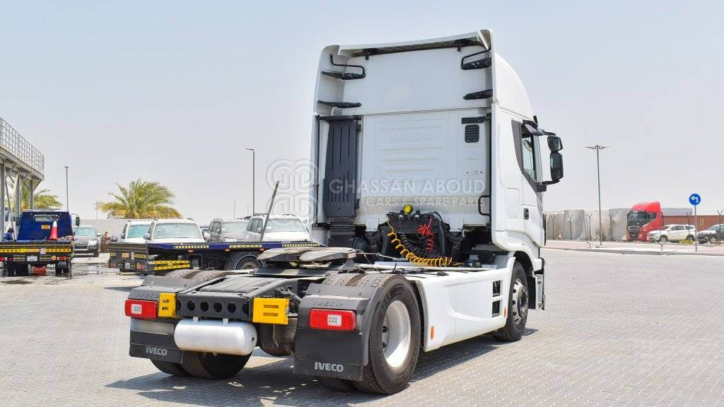 شاحنة جرار IVECO AS440S46T/P A/T with Adblue Euro 6 MY 2017: صور 14
