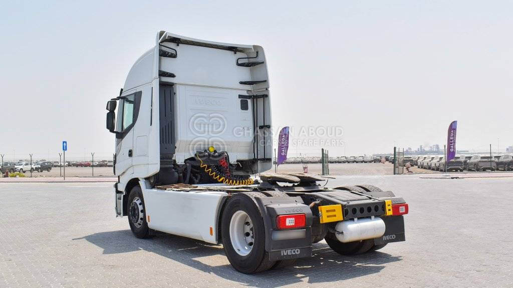 شاحنة جرار IVECO AS440S46T/P A/T with Adblue Euro 6 MY 2017: صور 16